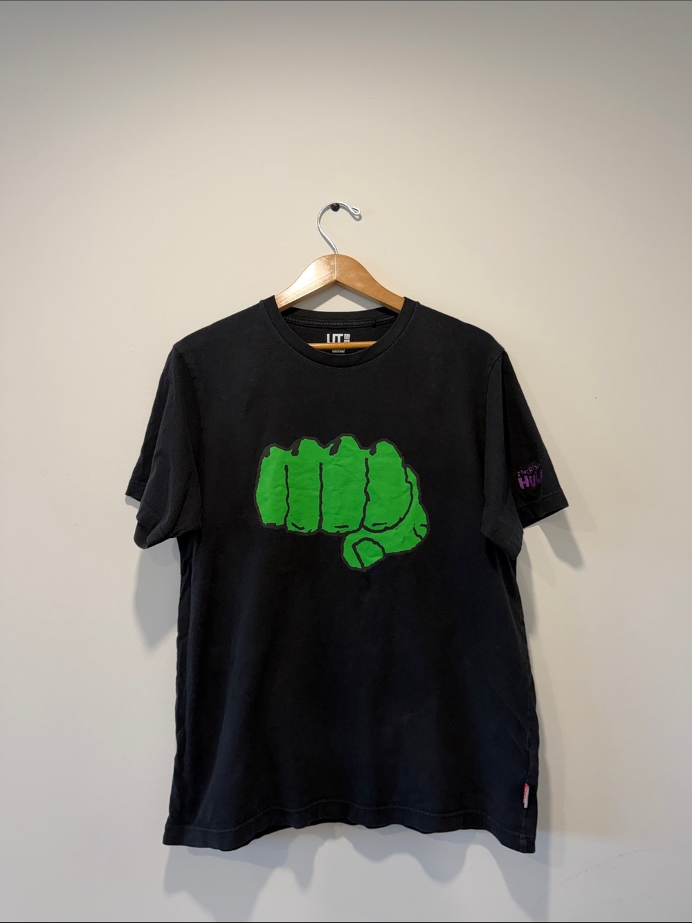 Marvel Incredible Hulk Black Short-Sleeve Tee with Green Fist Graphic